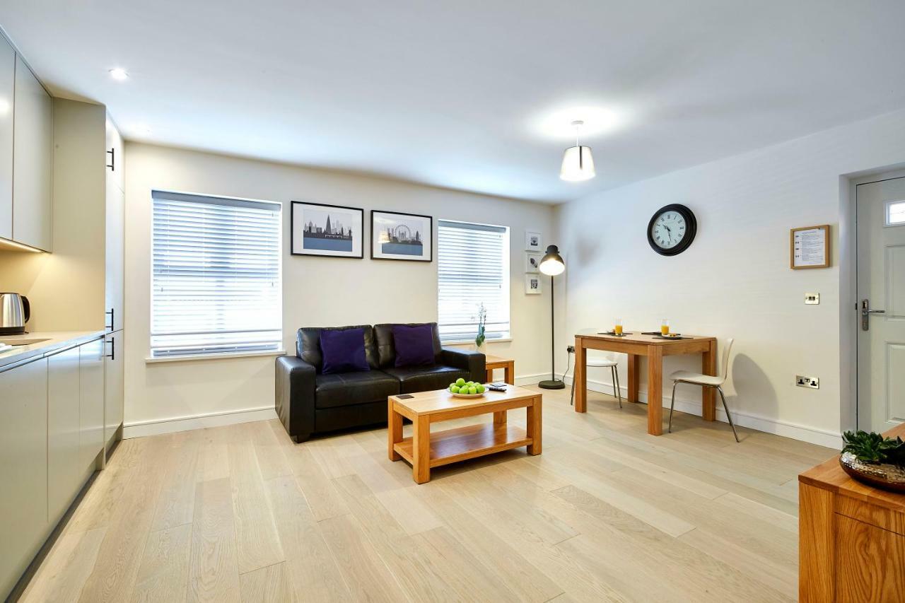 Imperial Court By Viridian Apartments Maidenhead Eksteriør billede